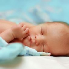 Ребенку 1 месяц. Развитие ребенка одного месяца Ребенку 1 месяц. Развитие ребенка одного месяца
