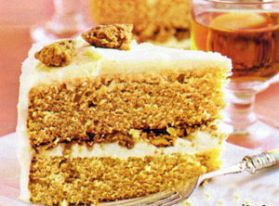 Яблочный торт с орехами Яблочный торт с орехами